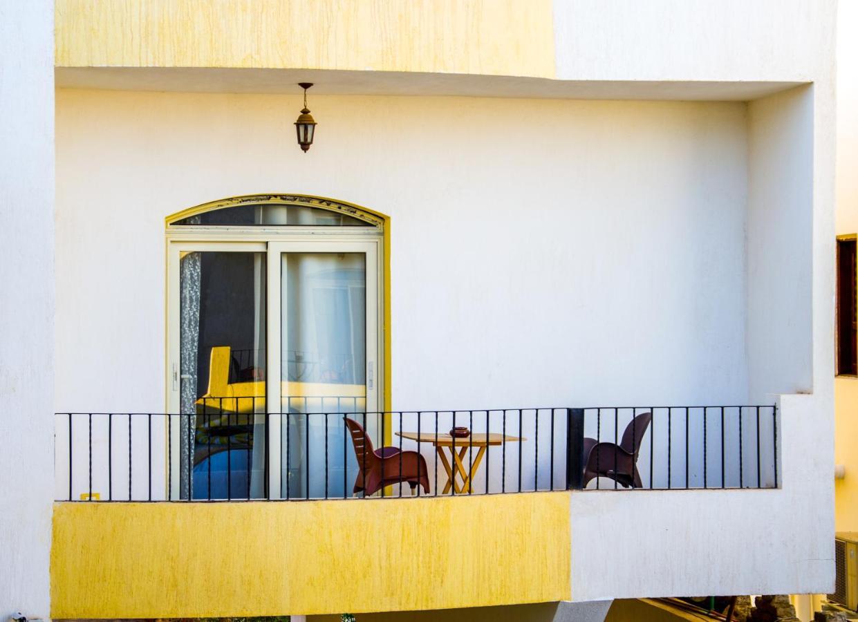 New Yalla Hotel دهب المظهر الخارجي الصورة