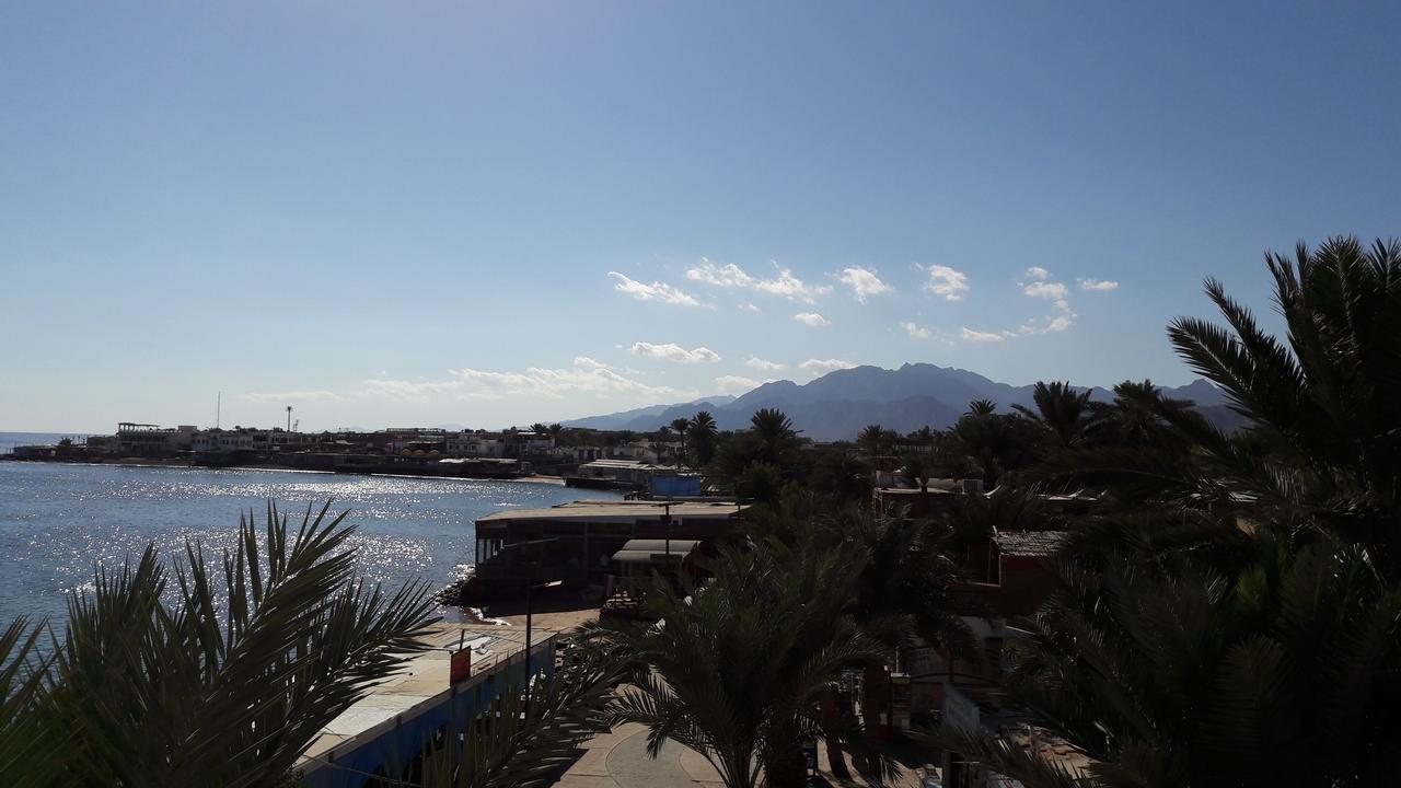 New Yalla Hotel دهب المظهر الخارجي الصورة