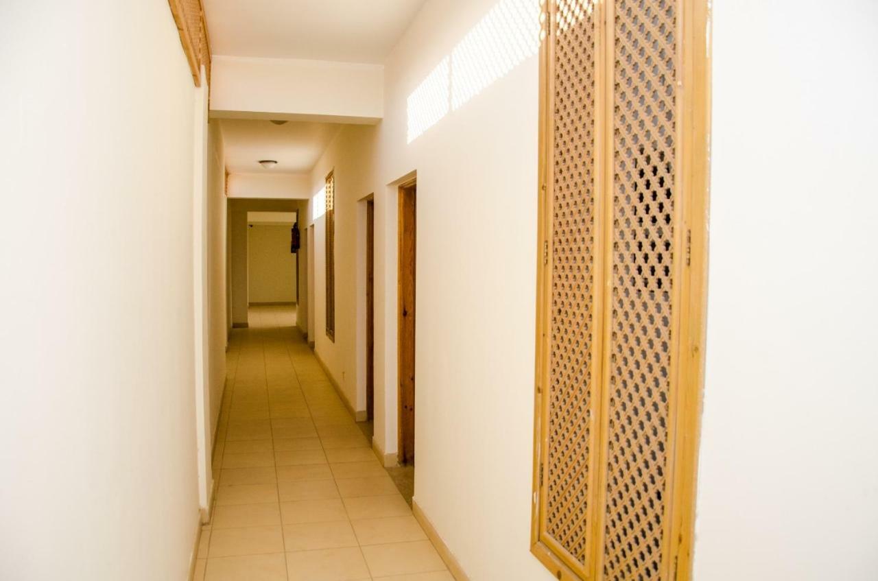 New Yalla Hotel دهب المظهر الخارجي الصورة